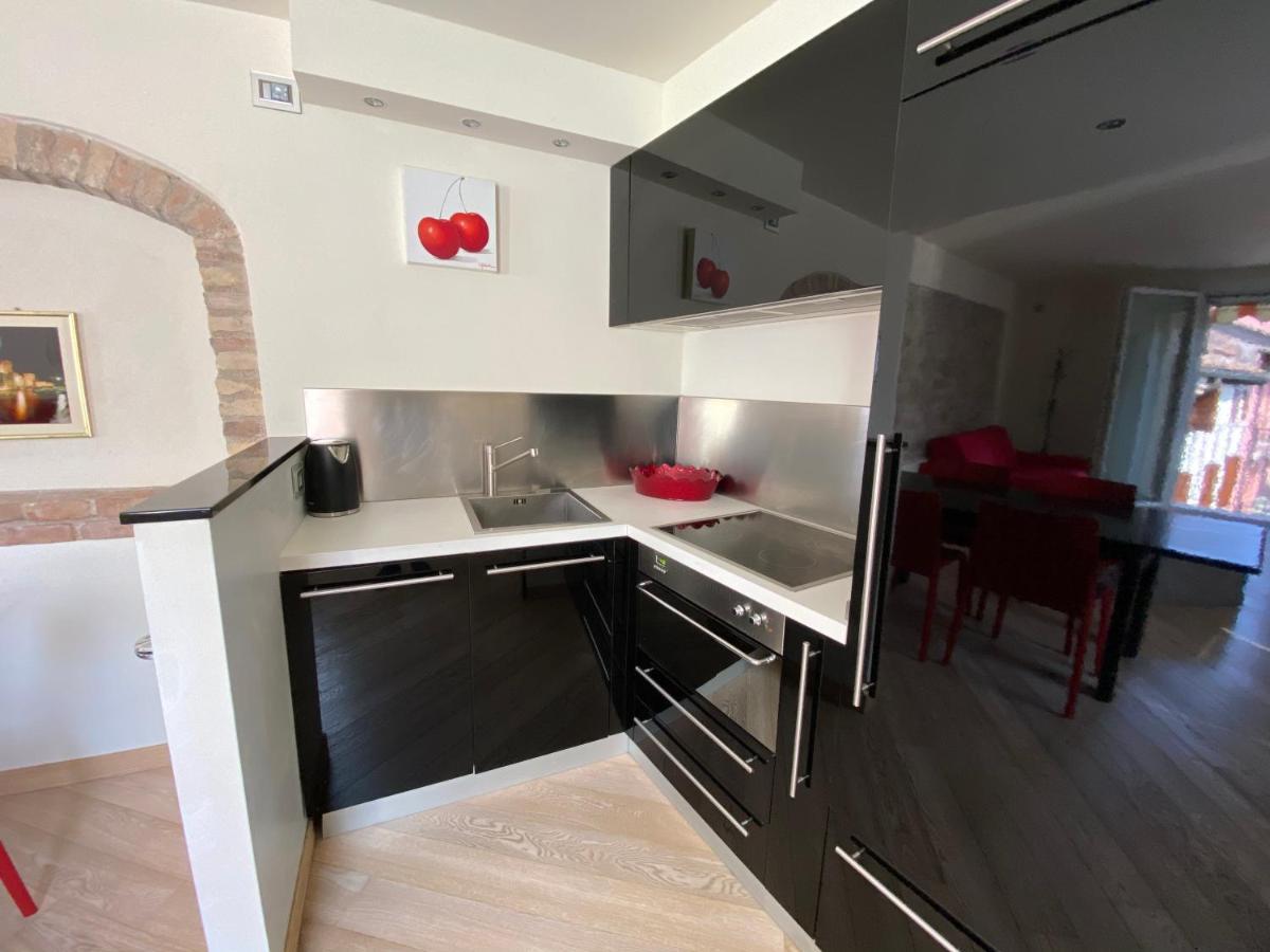 Appartamenti Mavino Сирмионе Экстерьер фото